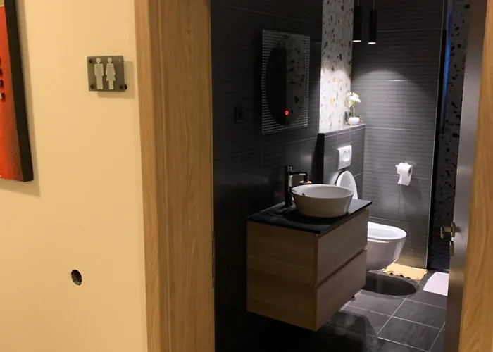 With Balcony And Sea View Zadar